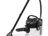 l'aspirateur est propre et prêt à être utilisé sur le sol