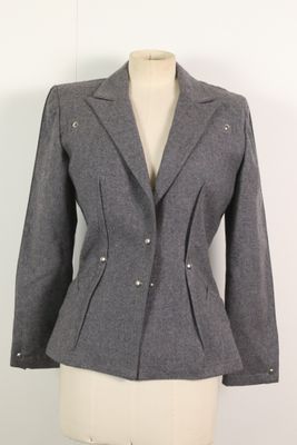 veste grise sur un mannequin, mannequin, mannequin, mannequin, mannequin, mannequin, mannequin, mannequin, mannequin, mannequin, mannequin, mannequin, mannequin, mannequin, mannequin, mannequin, mannequin, mannequin, mannequin, mannequin, mannequin, mannequin, mannequin, mannequin, mannequin, mannequin, mannequin, mannequin, mannequin, mannequin, mannequin, mannequin, mannequin, mannequin, mannequin, mannequin, mannequin, mannequin, mannequin, mannequin, mannequin, mannequin, mannequin, mannequin, mannequin