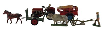 figurines représentant un homme et un cheval tirant une charrette sur laquelle se trouve un homme