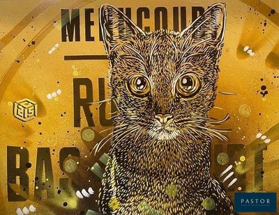 une photo d'une photo représentant un chat sur une horloge