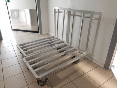 TOURNUS deux chariots de manutention aluminium 350kg - Photo 1