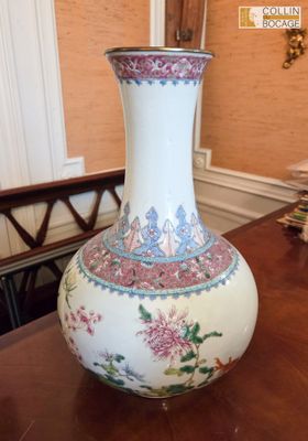 CHINE XIXème siècle Vase pansu porcelaine