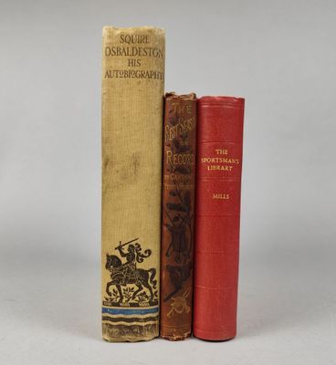 deux livres posés l'un sur l'autre, côte à côte