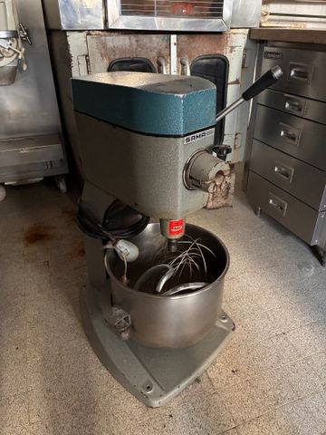 Pétrin mélangeur DITO SAMA B20 ancien, triphasé, avec feuille, fo...