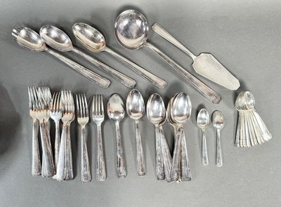 MÉNAGERE en métal argenté modèle Art déco comprenant 12 couverts, 12 p - Photo 1