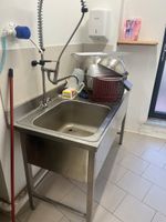 LA MIE CARNOT - M1 – Un lot de matériel de boulangerie compr…