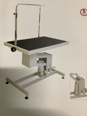 1 table de toilettage de la marque Shernbao modèle FT 804E. Elle se lè - Photo 1