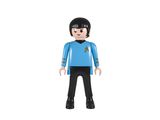 une figurine représentant un homme vêtu d'une chemise bleue et d'un pantalon noir