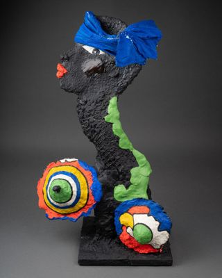 École contemporaine. Buste de femme brésilienne Papier mâché…