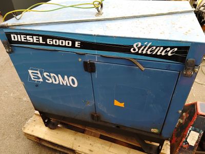 Groupe électrogène à régulation mécanique SDMO DIESEL 6000E …