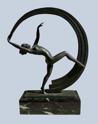 bronze sculpture of a woman in a circle holding a tennis racquet