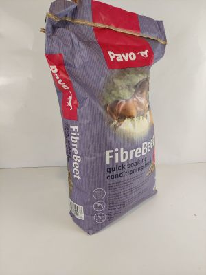 un sac de nourriture posé sur une table