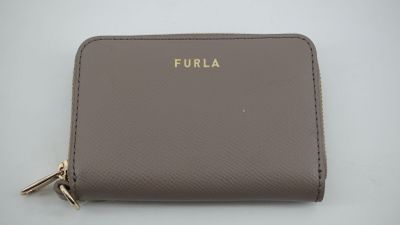 portefeuille en cuir Furla avec fermeture à glissière