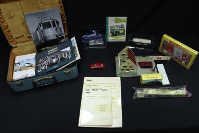a lot of items that are sitting on a table