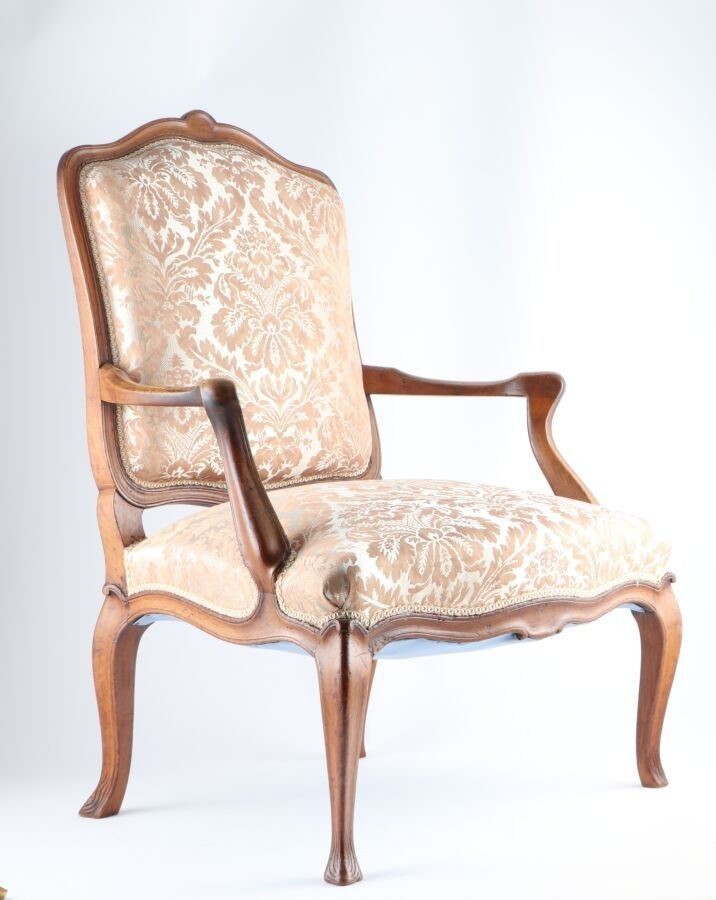 Objets d'art & Curiosités