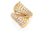 une paire de boucles d'oreilles en diamant et en or 18 carats