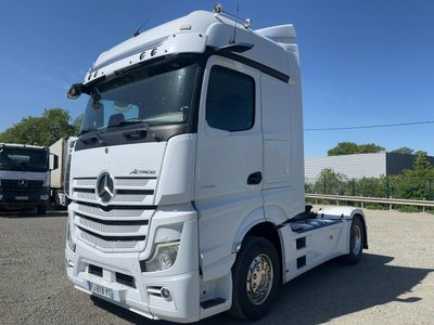 Mercedes Benz - Tracteur Routier …