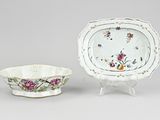 pair of porcelain dishes and a bowl on stand
