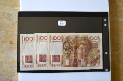 une photo d'un billet sur lequel figure le visage d'une femme