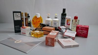 Lot à retirer à Décines-Charpieu (69150) du lundi au vendred… - Photo 1