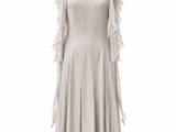 le dos d'une robe sur un mannequin mannequin mannequin mannequin mannequin mannequin mannequin mannequin mann