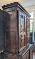 Buffet (x2) corps en bois naturel mouluré sculpté, travail r… (photo 4)