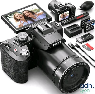 un appareil photo numérique équipé d'une caméra vidéo intégrée