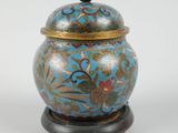 chinese cloison cloison jar with lid decorated with birds and flowers