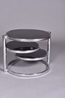 Paire de tables basses ou bouts de canapé en métal chromé et… (photo 3)