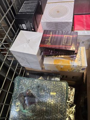 many boxes of books on the shelf in the store