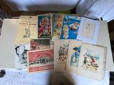 beaucoup de dessins et d'images sur la table
