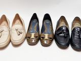 quatre paires de chaussures pour femmes alignées en rang