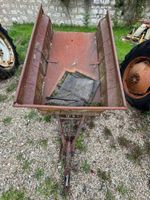 Lot de 2 remorques militaires anciennes et en l'état. (photo 2)