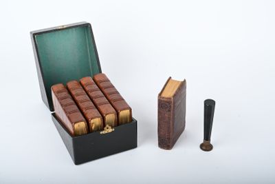 Quatre paroissiens romains dans un écrin. - Photo 1