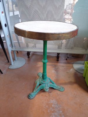 Gueridon de bistrot, pied fonte, plateau pierre, H. 71, diam. 50cm - Photo 1