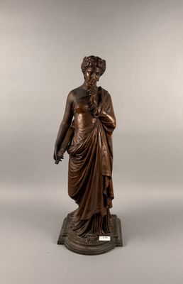 LEPIND, Muse de la musique, sujet en bronze à patine brune.