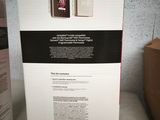 a box with a picture of a cell phone inside of it