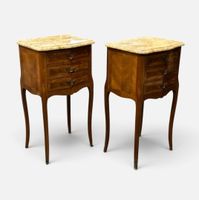 Paire de tables de chevet en bois de placage. (photo 3)