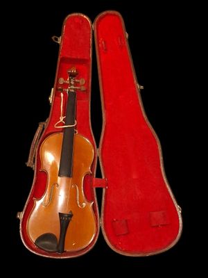 Violon Portant une étiquette "Jean-Baptiste VUILLAUME à Pari…