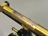 télescope plaqué laiton avec des raccords en laiton et une poignée noire