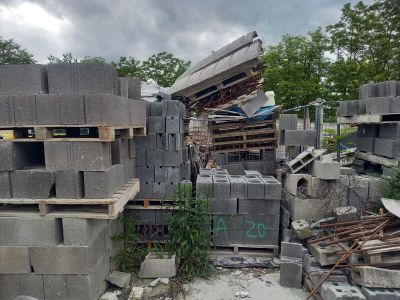 a pile of cinder blocks stacked on top of each other