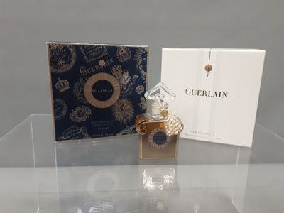 GUERLAIN « SHALIMAR ». Flacon en verre modèle bouchon coeur.…
