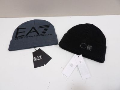 CALVIN KLEIN + EMPORIO ARMANI - Lot de 2 bonnets NEUFS avec …