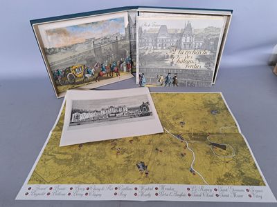 une photo d'un livre ouvert, montrant l'illustration d'une ville