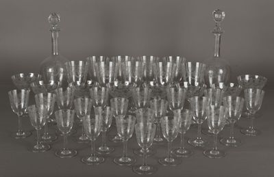 Coupe à champagne en verre ciselé – Brocante La Vitrine