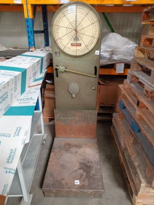 1 balance TESTUT très ancien modèle - VENDU SUR DESIGNATION …