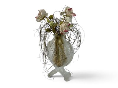 a vase with a bunch of flowers in it