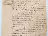 une feuille de papier sur laquelle figurent des notes manuscrites, posée sur une table
