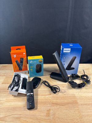 Lot d’un téléphone fixe Philips, un TP-link 4g lte mobile wi…