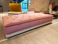 Banquette en velours rose, 206 x 106 x 40 cm (photo 3)